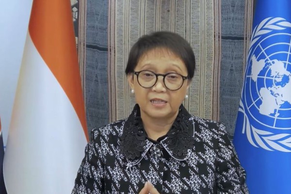 Menlu Retno minta Uni Eropa konsisten sikapi isu Palestina seperti Ukraina 1 Menteri Luar Negeri RI Retno Marsudi. (dok. Youtube Kemlu RI)